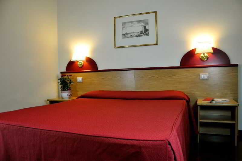 Aramis Deluxe Rooms Florence Luaran gambar