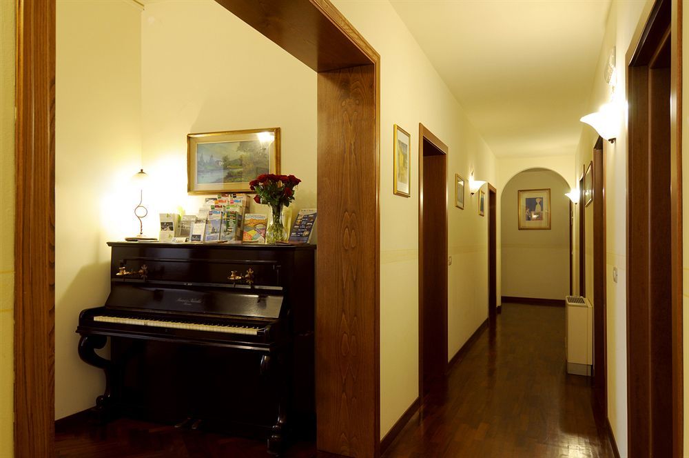 Aramis Deluxe Rooms Florence Luaran gambar